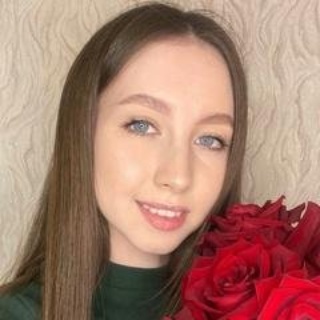 Арина Столярова